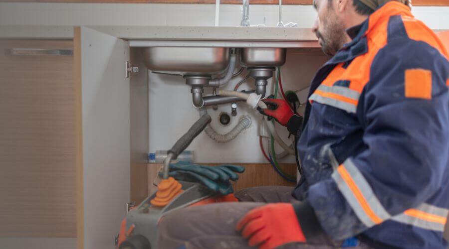 Professional slab leak plumber services in Huntertown, IN